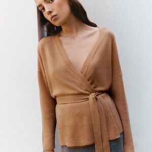 Cuyana Recycled Cashmere Soft Wrap Sweater (original version 2020)